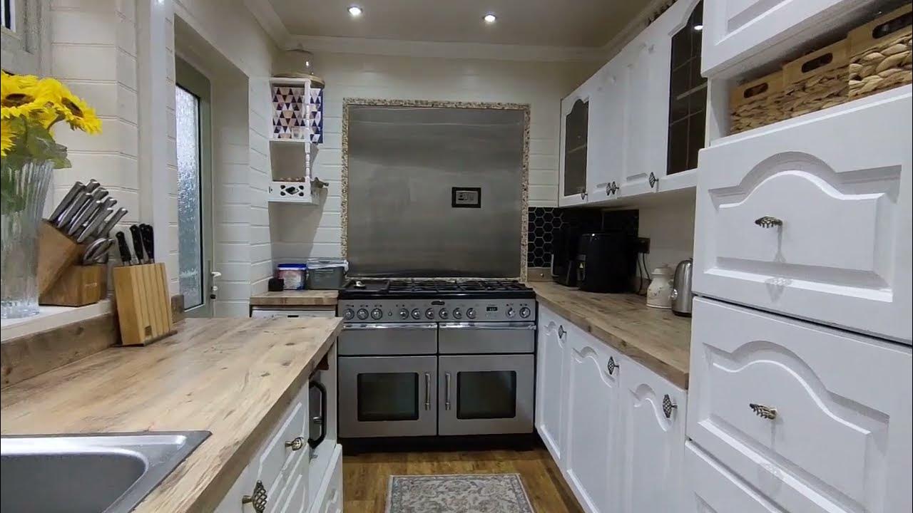 Avon Road, Billinge YouTube