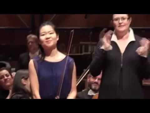 Tchaikovsky Violin Concerto 2nd, 3rd movements Mayumi Kanagawa