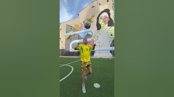 TOP 4 TRUCOS DE FUTBOL QUE HACEN LOS FUTBOLISTAS BRASILEÑOS