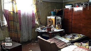 Abandoned old people's house. DIED and left everything ...