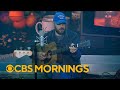 Saturday Sessions: Bahamas performs &quot;Working On My Guitar&quot;