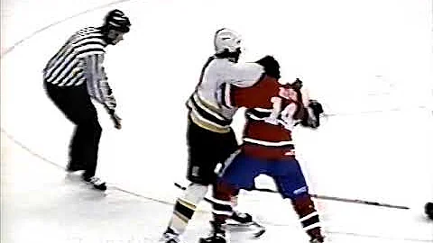 Terry Ryan vs Roger Maxwell AHL Apr 2/99