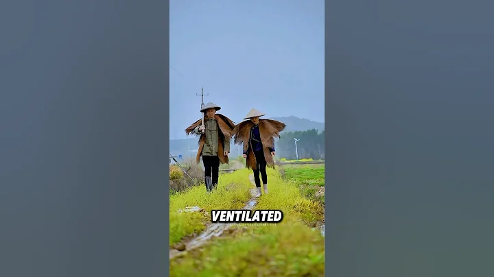 The Chinese people can even make raincoats out of palm leaves?#palmleave #shorts