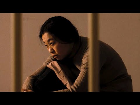 いとうあさこ主演、45歳未婚は市民権剥奪!?街から排除される不安を抱える／映画『鈴木さん』予告編