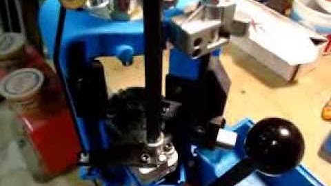 Dillon XL 650   Case Feed Mechanism