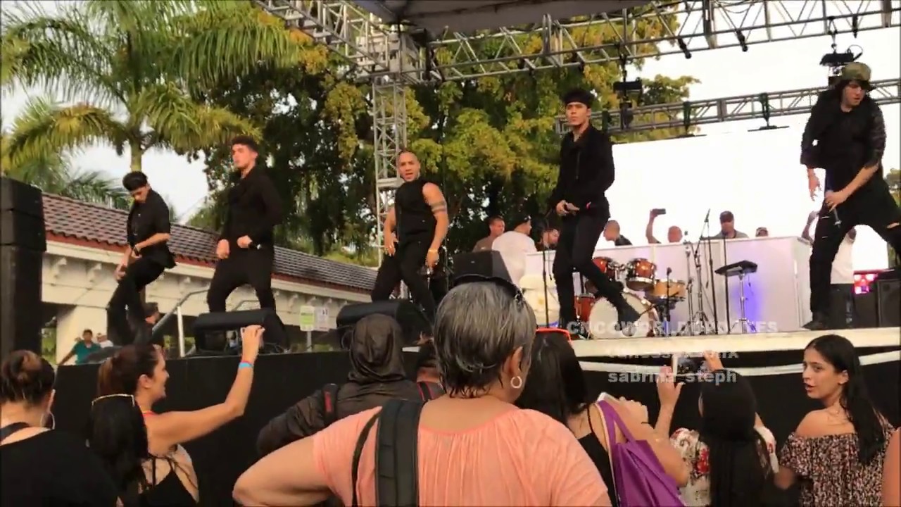 CNCO - Mas Allá - Calle 8, Miami.