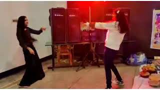 Teri saanson mein   couple dance cover by two sisters   Ronak & Pawani Shrivastava😍360p