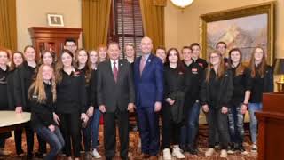 Governor Gary Herbert speaks to Utah students