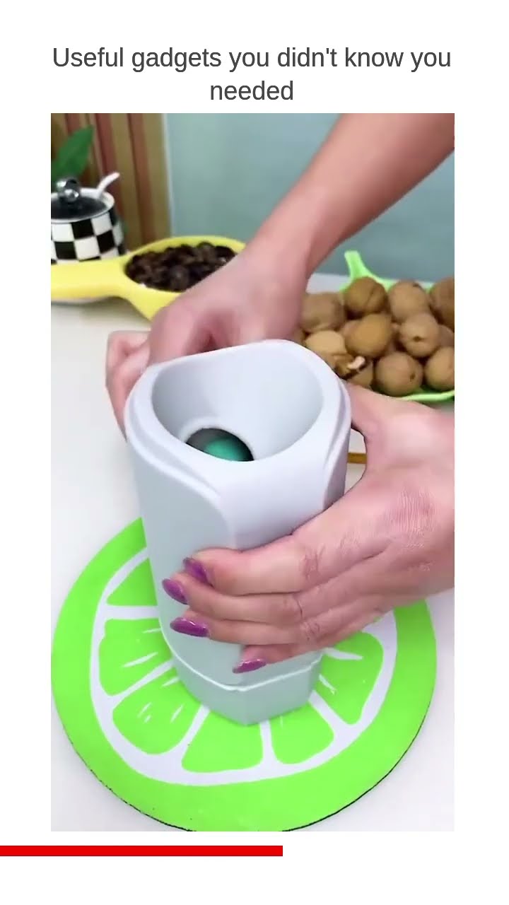 Product link in Bio This cracker gadget is an innovative tool designed to make peanut shelling a
