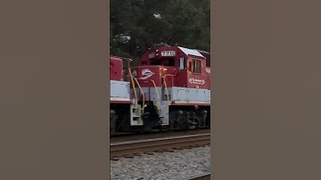 RJ Corman Locomotives Trail on CSX M400!