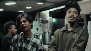 ELKEY Feat. Silfaboys - Selama Ini