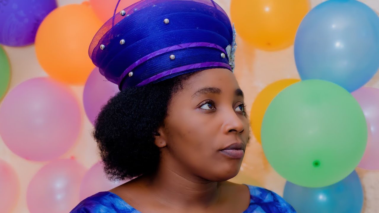 Imana inyuranyije ibihe  byacyire nibyawe