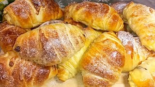 Идеально подходит для завтрака!Мягко и Вкусно! Один раз попробовала и перестала покупать в магазине!