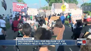Protestors call for release of ICE detainees held in Butler County Jail
