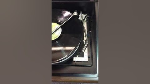 Zenith Allegro "The Wedge" HR596W w/Speakers