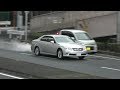 【警察】赤信号で転回した車を猛追する銀色覆面パトカー