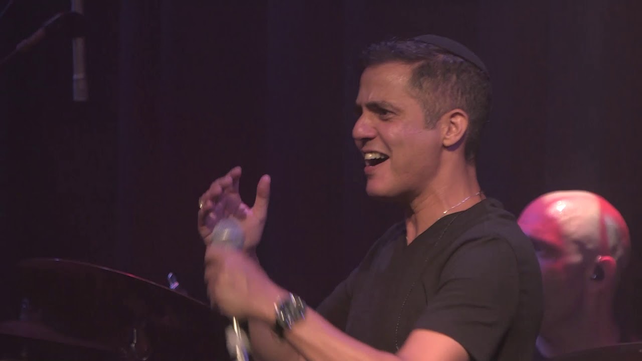 Nati levi -live - Zappa -Emek   נתי לוי - הופעה חיה - בזאפה -עמק הפרחים+קסם בעינייך+אנא אלי