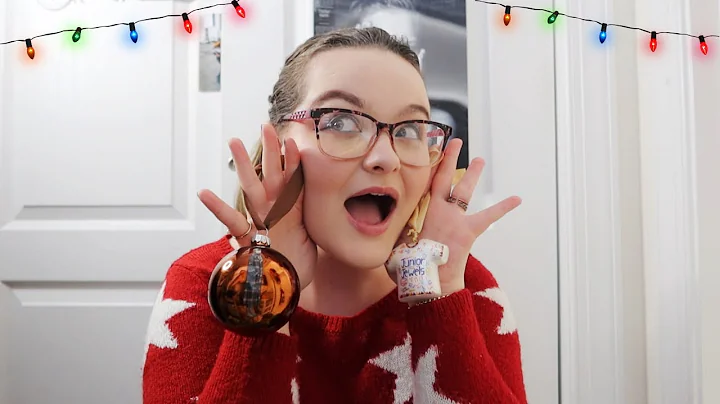UNBOXING TAYLOR SWIFT ORNAMENTS (CHRISTMAS 2022)