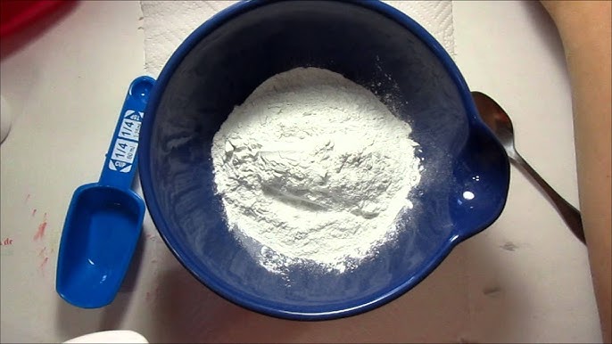 Plaster of Paris crafts tutorial. 