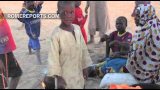 Miles de personas escapan de Nigeria perseguidos por Boko Haram Miles de personas escapan de Nigeria perseguidos por Boko Haram