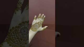 Simple henna#henna#shorts#shortsfeed#viral#goviral#malayalam#simplehenna#like#share#vlog#fyp#flowers