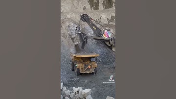 Old mining bucket vs Mining now #shorts #mining