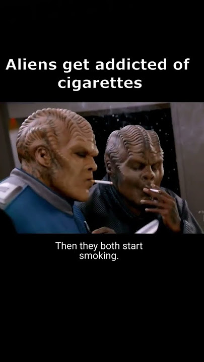 Alien get addicted of cigarettes #shorts #movierecap #moviereview  #youtubeshorts  #recap #movicrop