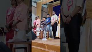 ഇത് ദൈവം എങ്ങനെ കേൾക്കാതിരിക്കും🫡 sarang amazing singing #shorts #trending #amazing #god