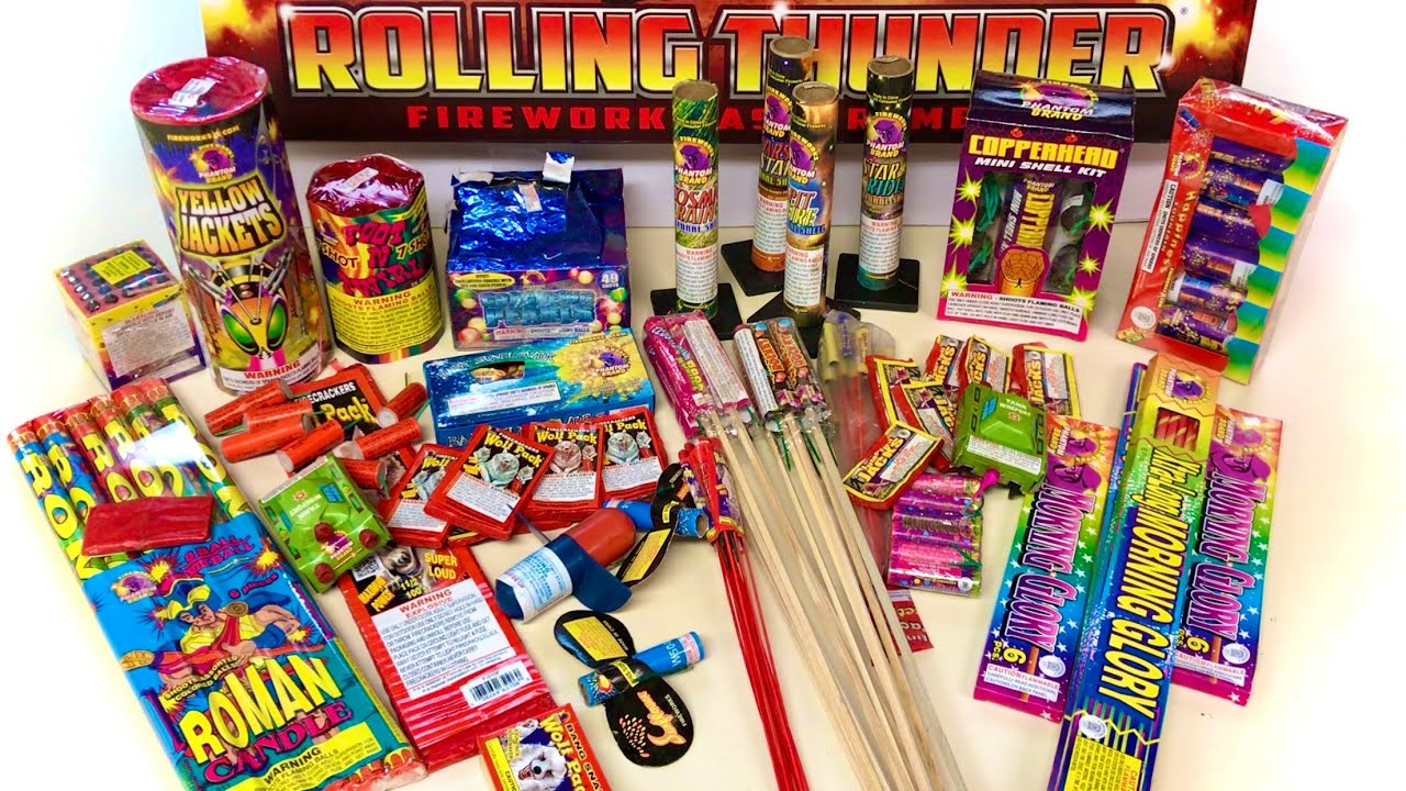 Rolling Thunder Firework Assortment (Is it Worth 60?) YouTube