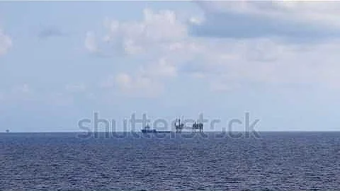 Snubbing Unit Hydraulic Workover On Processing Production Platforms With Supply Boat Support For Plu