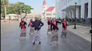 JOGJA ISTIMEWA LINE DANCE | Demo by Ivory Line Dance
