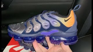 nike vapormax orange and blue