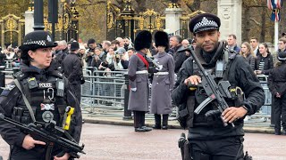 London bumps up to Maximum Security as Will & Kate exit Buckingham Palace
