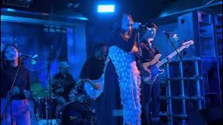 Download lagu Pendarra - Terbenam (Live at Krapela, Jakarta 4/8/2024)