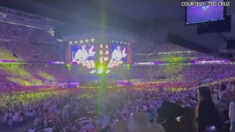 George Strait broke U.S. record for concert attendance as more than 110,905 people showed up