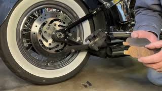 Replacing rear brake pads 2008 heritage softail classic￼