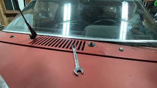Porsche 914 Window Trim Removal