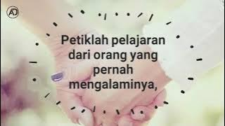 Status WA / Genggaman tangan paling romantis bersama kekasih.