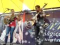 Pequeña Nieto junto Ferny y su Magico Requinto