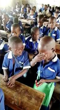 NI AIBU HAWA WATOTO WAMEKAMATWA WAKIFANYA MAPENZI