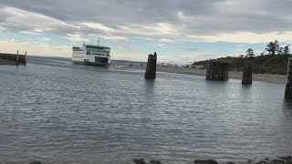 MV Salish ferry has 'soft grounding' at Coupeville Ferry Terminal screenshot 5