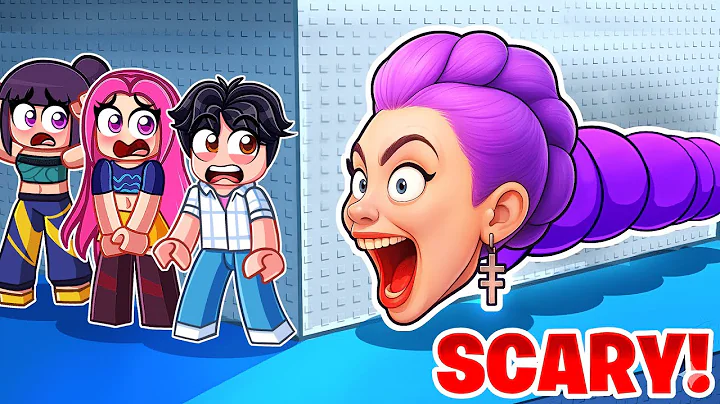 Rumi Becomes a SCARY WORM In KPOP DEMON HUNTER TROLL TOWER In Roblox!