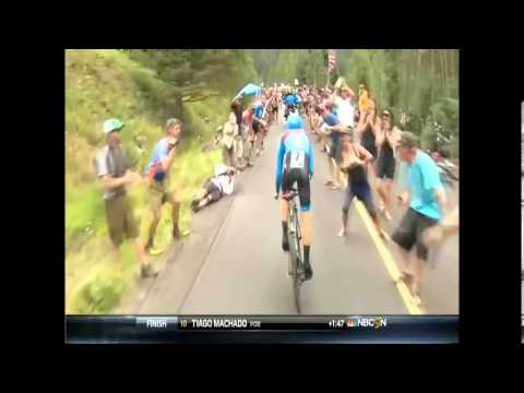 Woman Flashes Boobs During Cycling Race On NBC