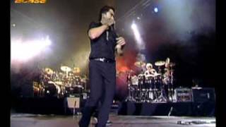 Video thumbnail of "Juanes La Rebellion (No le Pegue a la Negra) Concierto Rumania part 16"