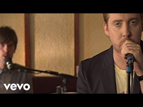 Kaiser Chiefs - Never Miss A Beat