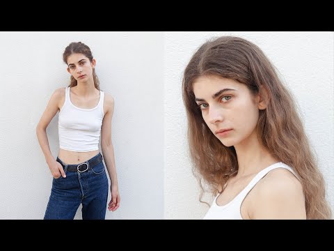 Model intro & runway video Example [filmed outdoors] for Modeling agency application / Castings 2024