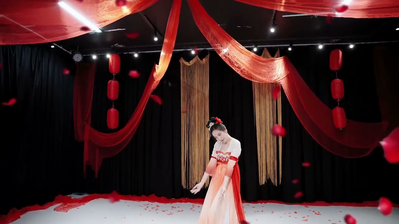 Dạ Yến - Múa cổ trang