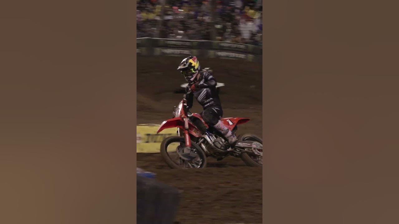 Taking home the win on his last 250 SX race 💪 Let's go Jett 😤 