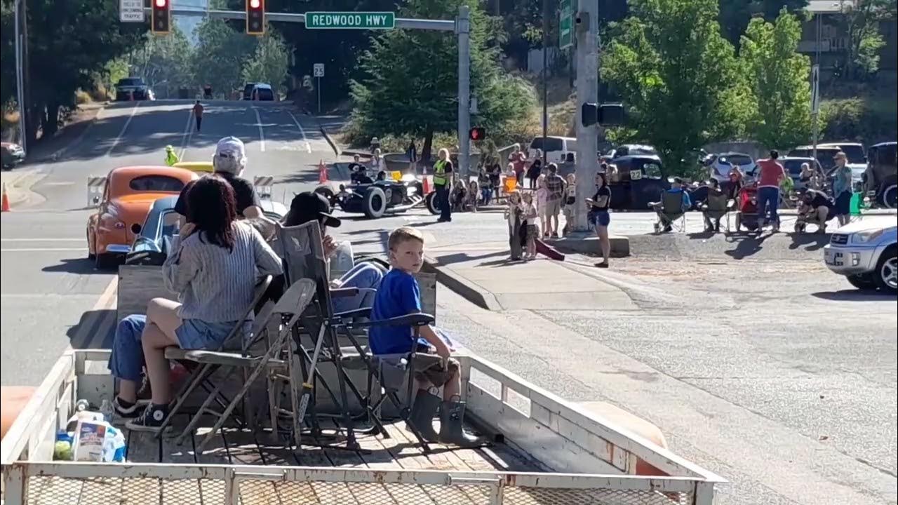 cave junction labor day parade! YouTube