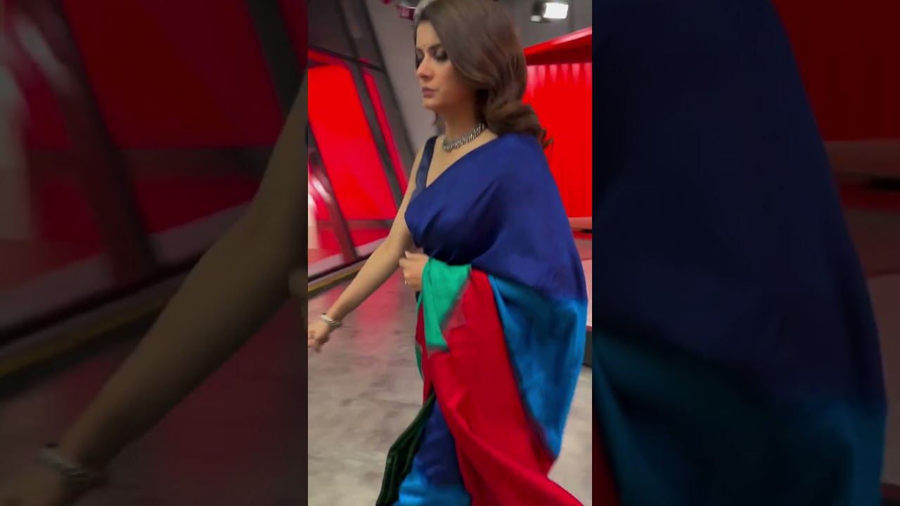 प्रतिमा मिश्रा beautiful anchor pratima mishra  